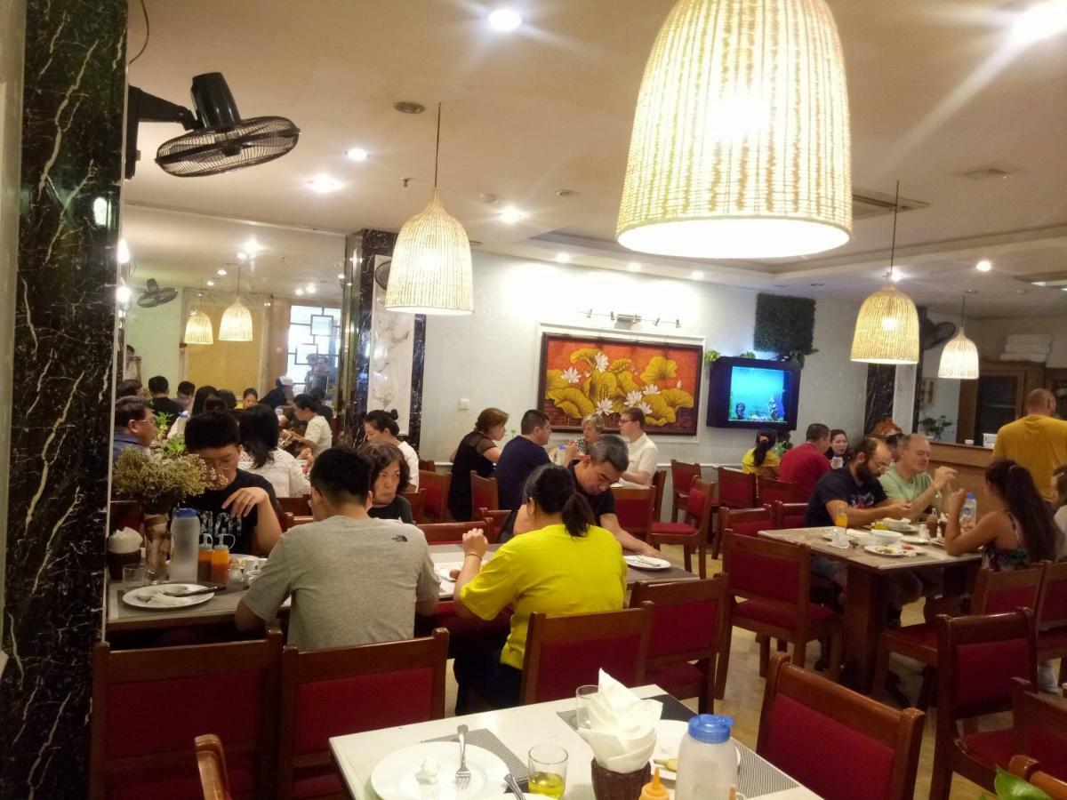 Khách sạn First Eden Hà Nội